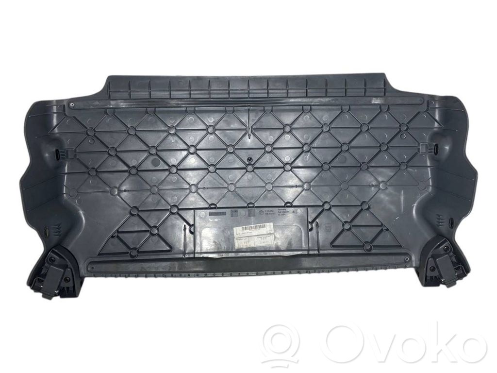 Bagāžnieka sānu apakšējās apdares panelis