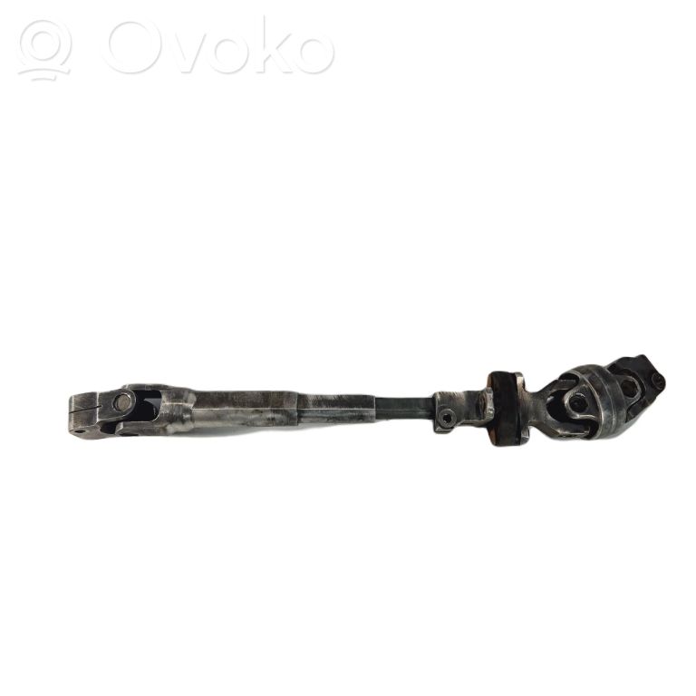 Kardāna / stūres krustsavienojums