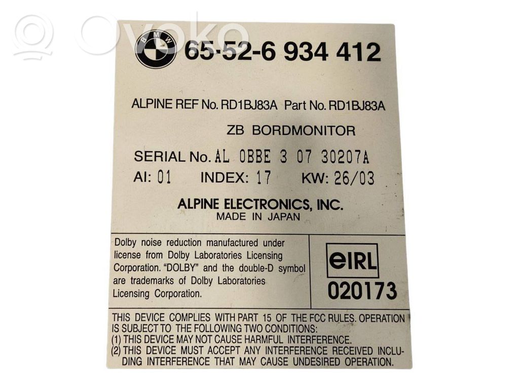 Radio / CD/DVD atskaņotājs / navigācija