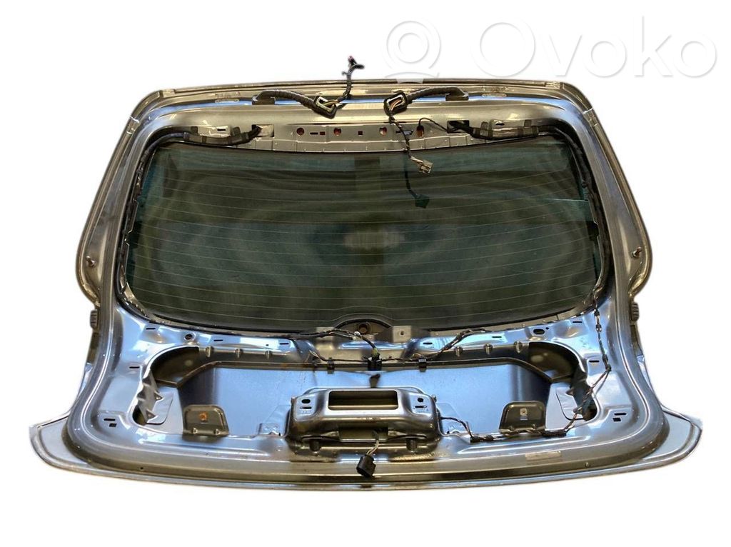 Aizmugurējais pārsegs (bagāžnieks)