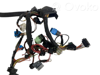 Dzinēja vadu instalācija