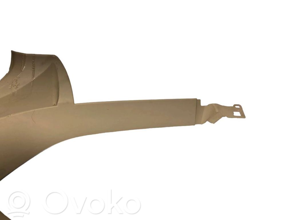 (D) statņa dekoratīvā apdare (augšdaļa)