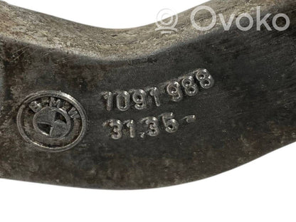 Stabilizatora stiprinājums (priekšā)