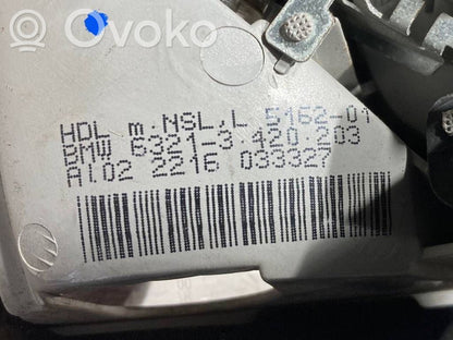 Aizmugurējais lukturis pārsegā