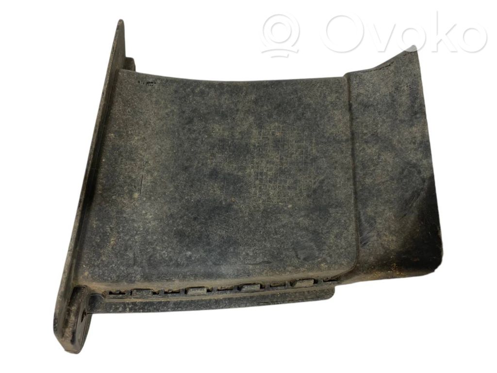 Brake cooling air duct