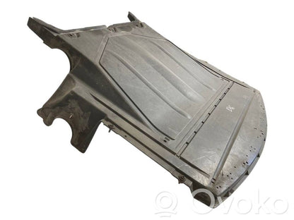 Dzinēja apakšas aizsargs