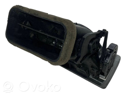 Боковая решетка воздухозаборника