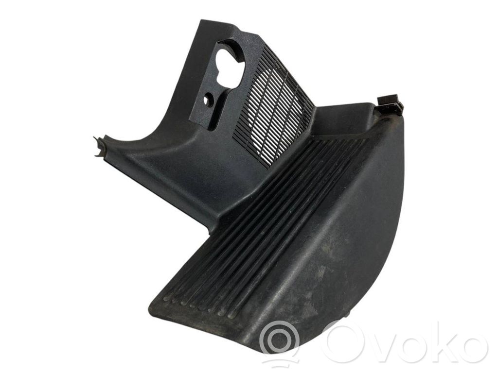 Side decorative trim for the footwell