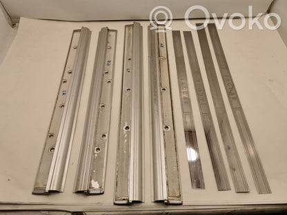 Door sill trim kit (inner)