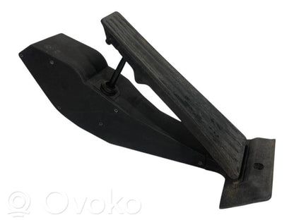 Akseleratora pedālis