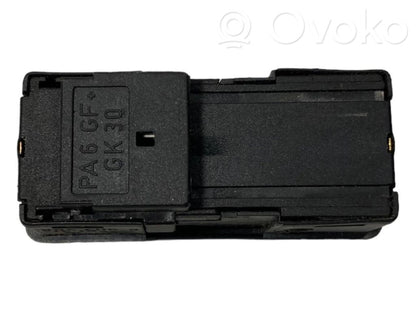 Jumta lūkas slēdzis