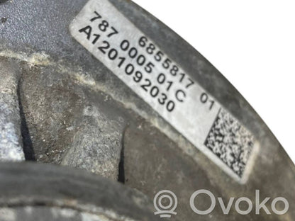 Priekšpusē amortizators ar atsperi