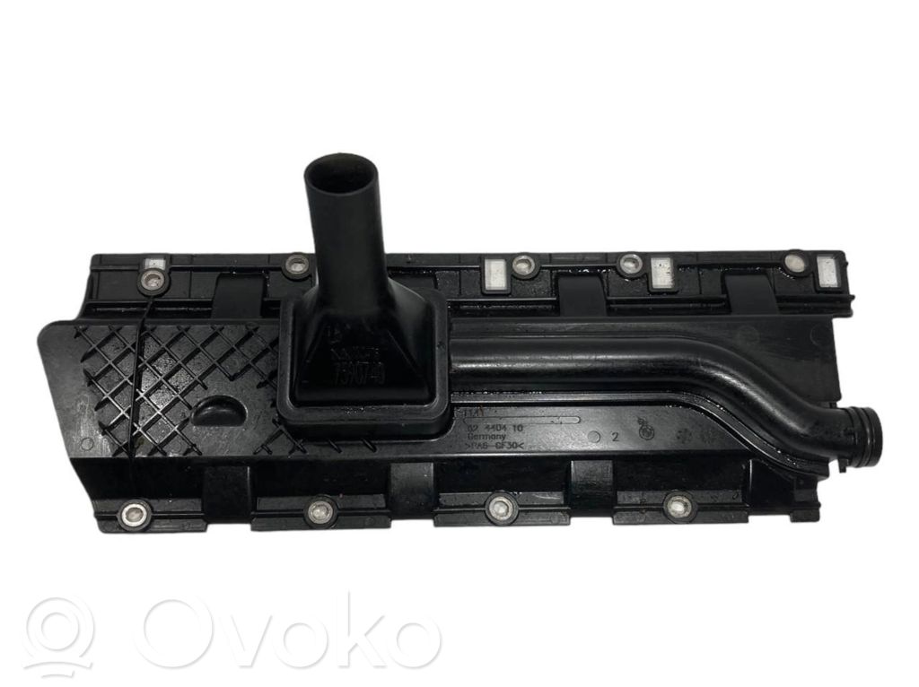 Eļļas pievades caurulīte (karterī)