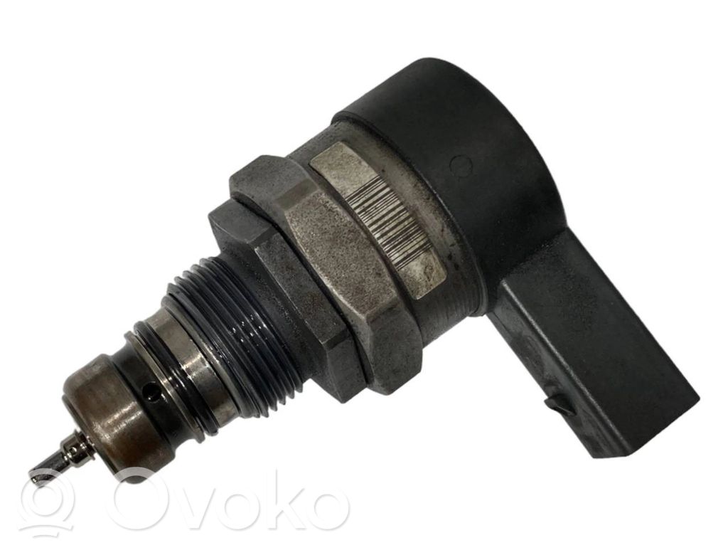 Fuel pressure regulator