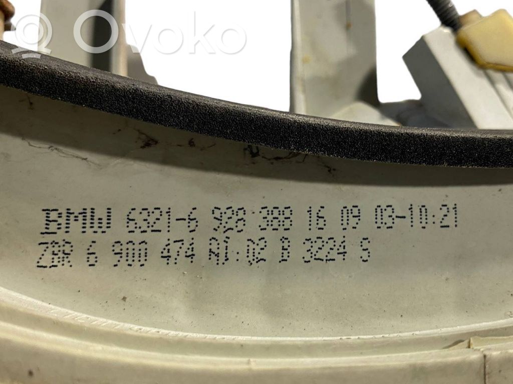 Aizmugurējo lukturu komplekts