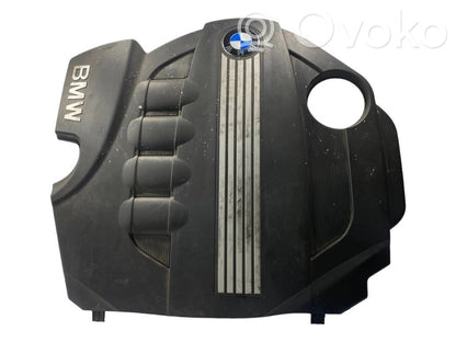 Engine cover (decorative trim)