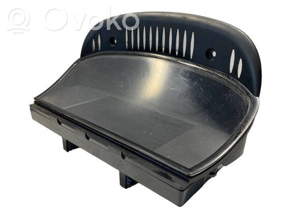 Ekrāns / displejs / mazais ekrāns