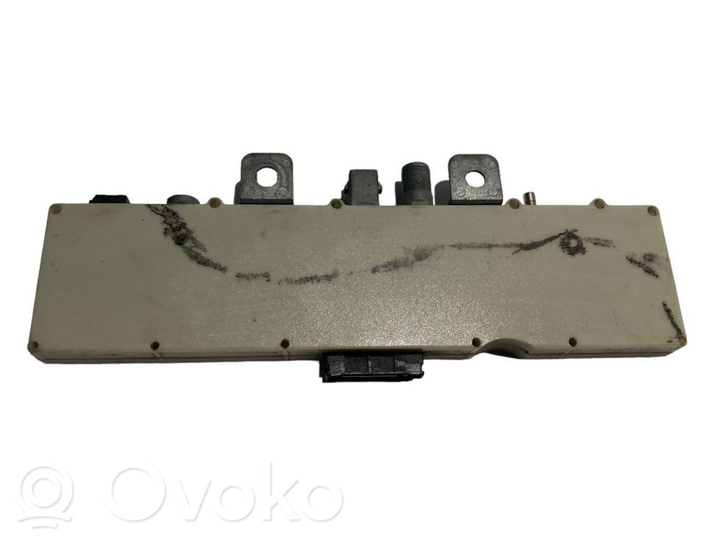 Antenna control unit