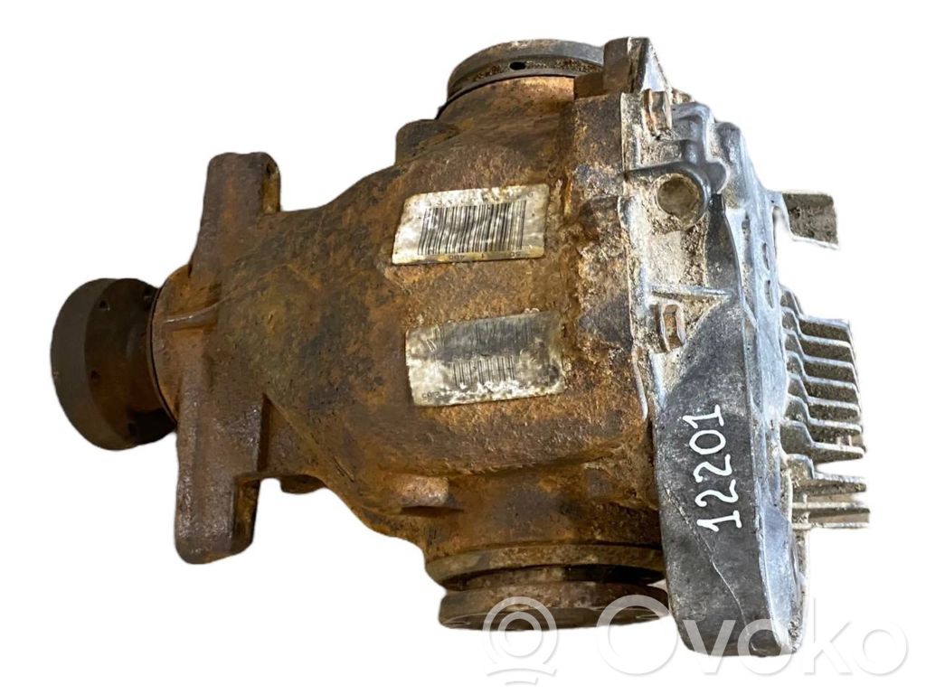 Aizmugurējais reduktors