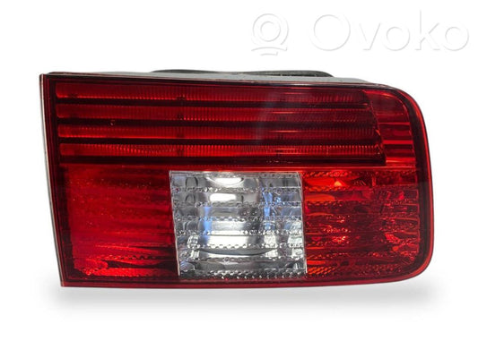 Taillight in the hood