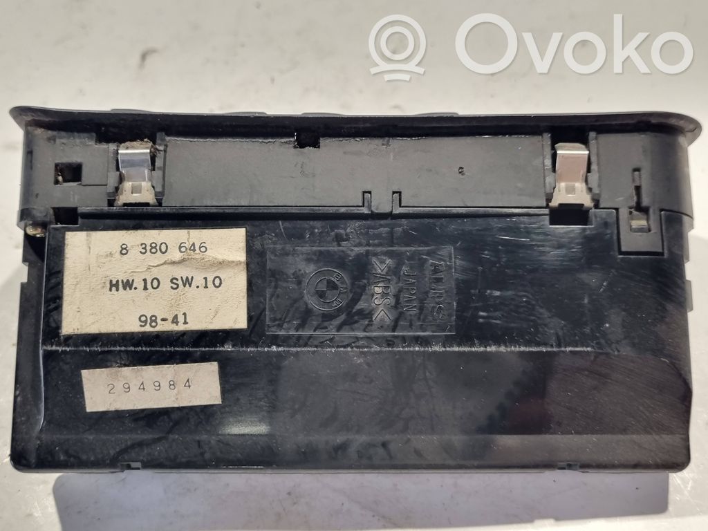 Window lift control switch(es)