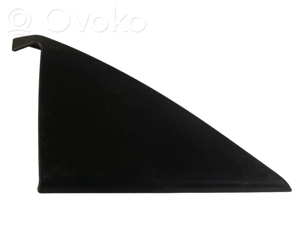 Cita veida priekšpusē durvju dekoratīvās apdares detaļa