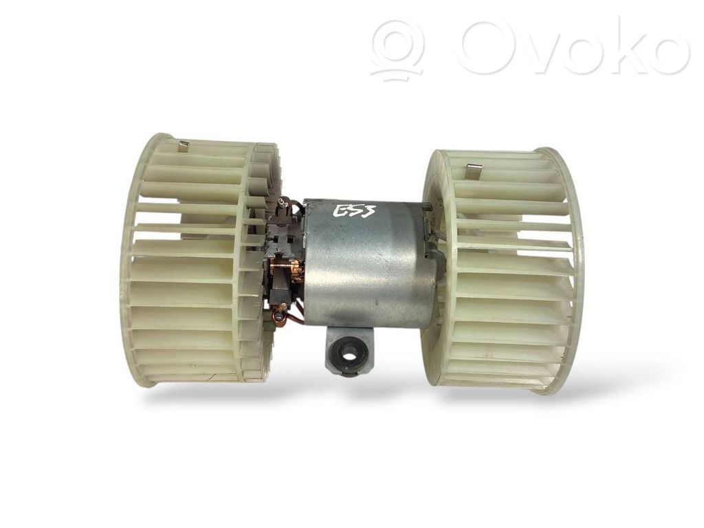 Mazā radiatora ventilators