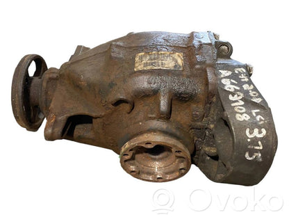 Aizmugurējais reduktors