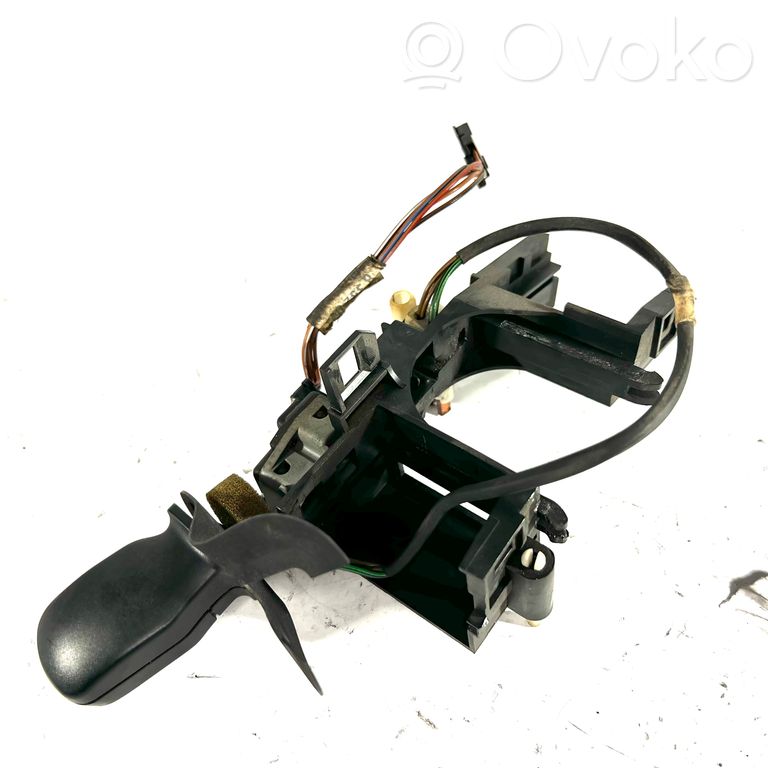 Stūres stāvokļa regulēšanas rokturītis