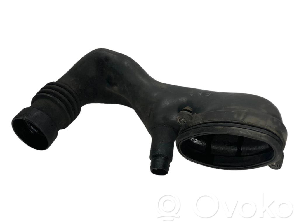 Air intake duct details