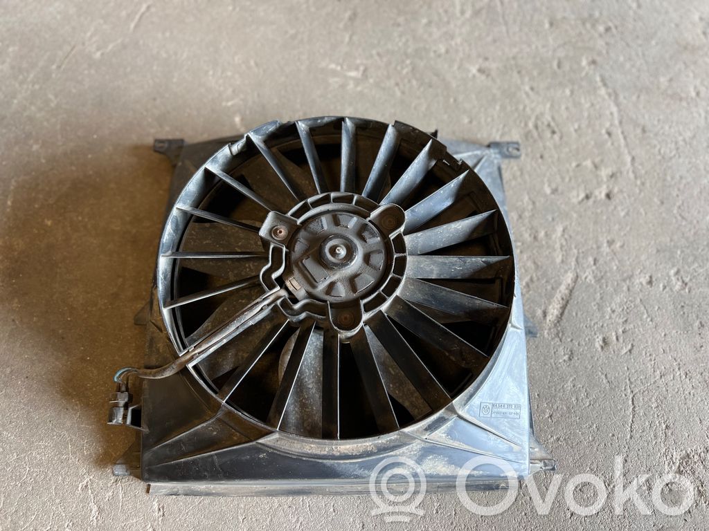 Electric radiator fan