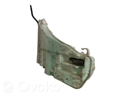 Window fluid tank