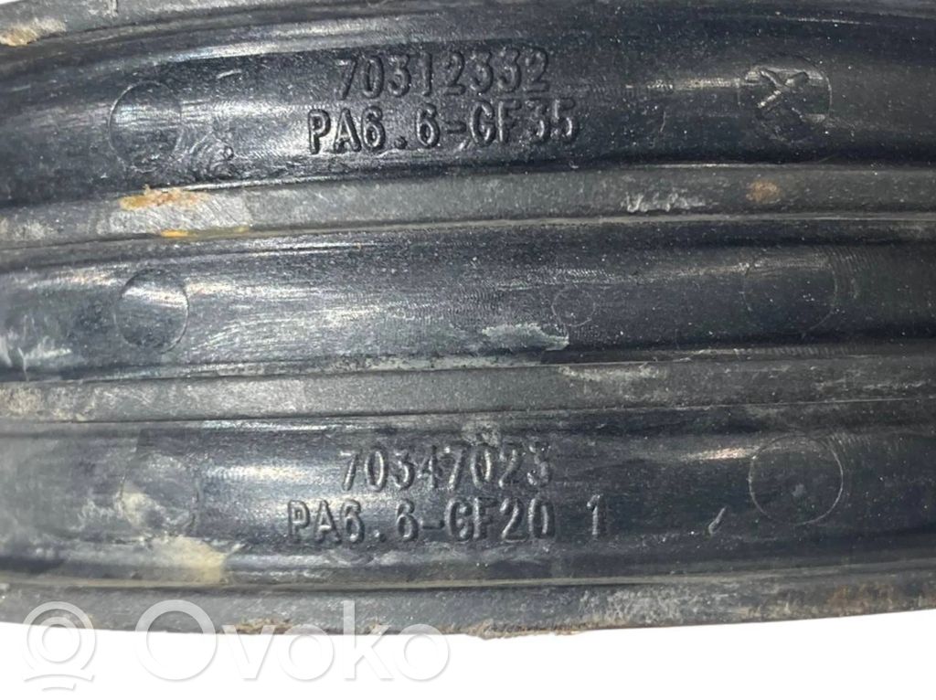 Degvielas filtra turētājs