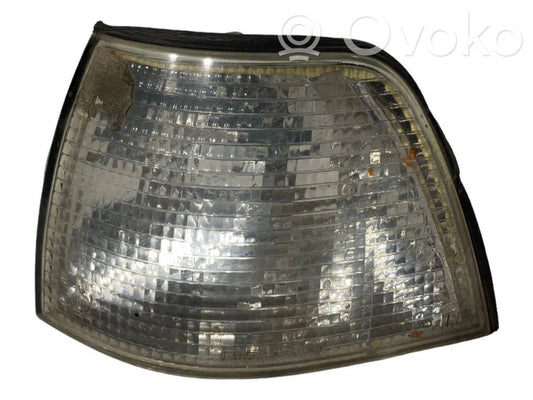 Передний поворотный свет