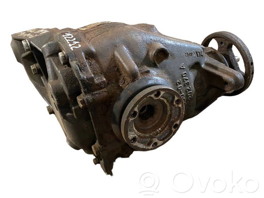 Aizmugurējais reduktors