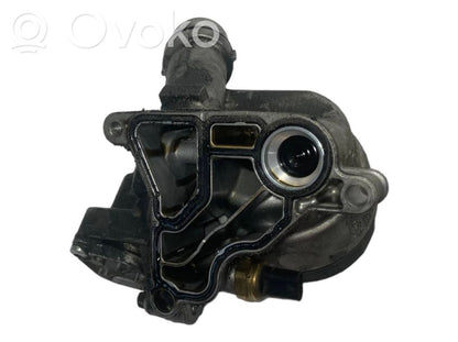 Eļļas filtra turētājs / dzesētājs