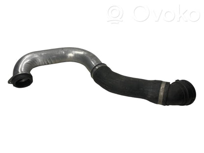 Шланг(и)/труба(ы) интеркулера