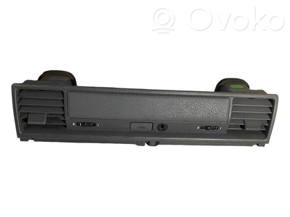 Centrālais gaisa ventilācijas režģis