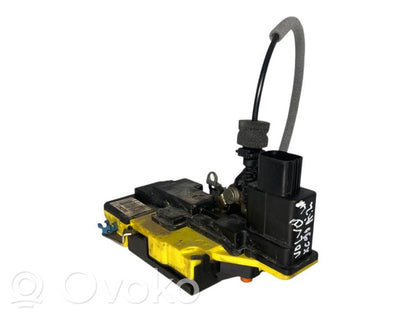 Aizmugurē slēdzene