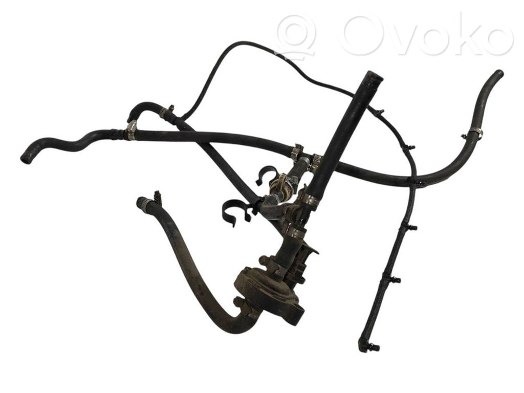 Degvielas caurulīte (-es)