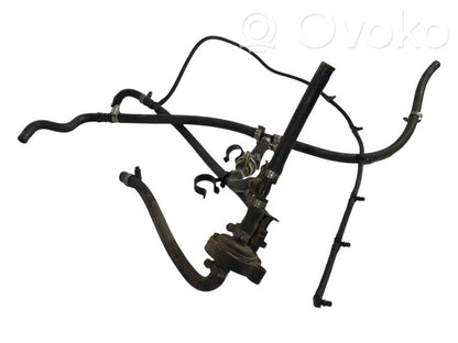 Degvielas caurulīte (-es)