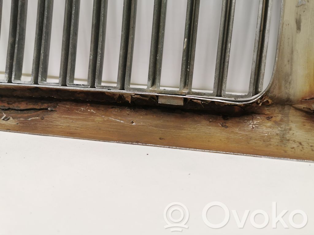 Priekšējais režģis