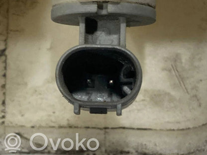 Window fluid tank