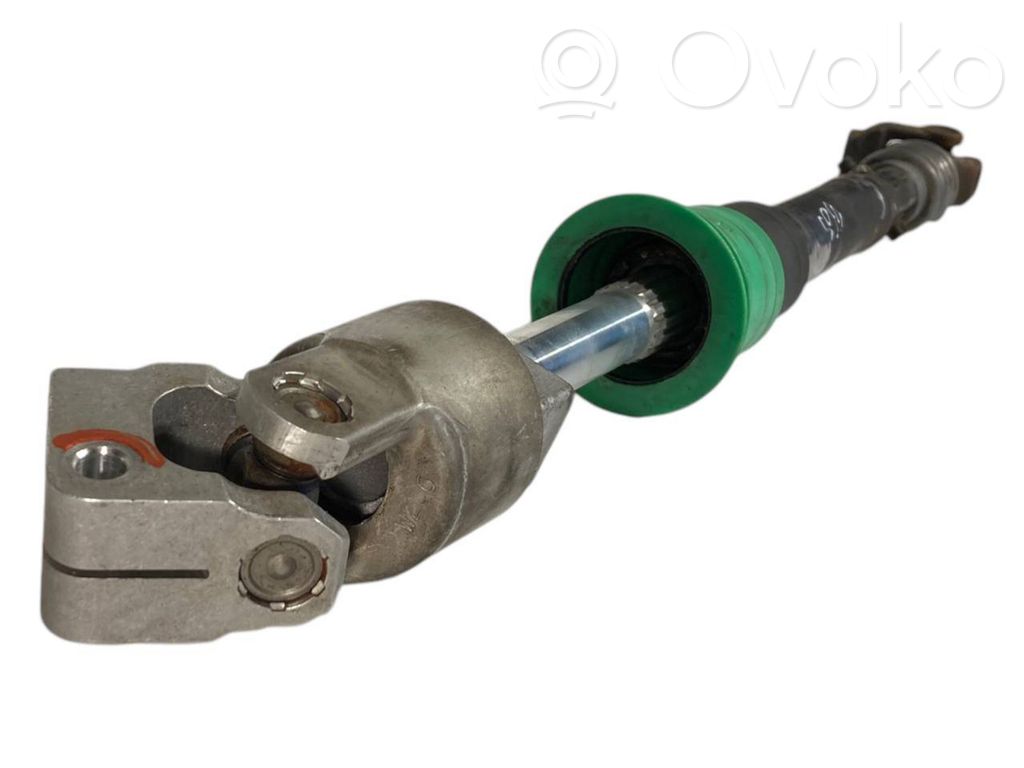 Steering wheel axle cross-joint