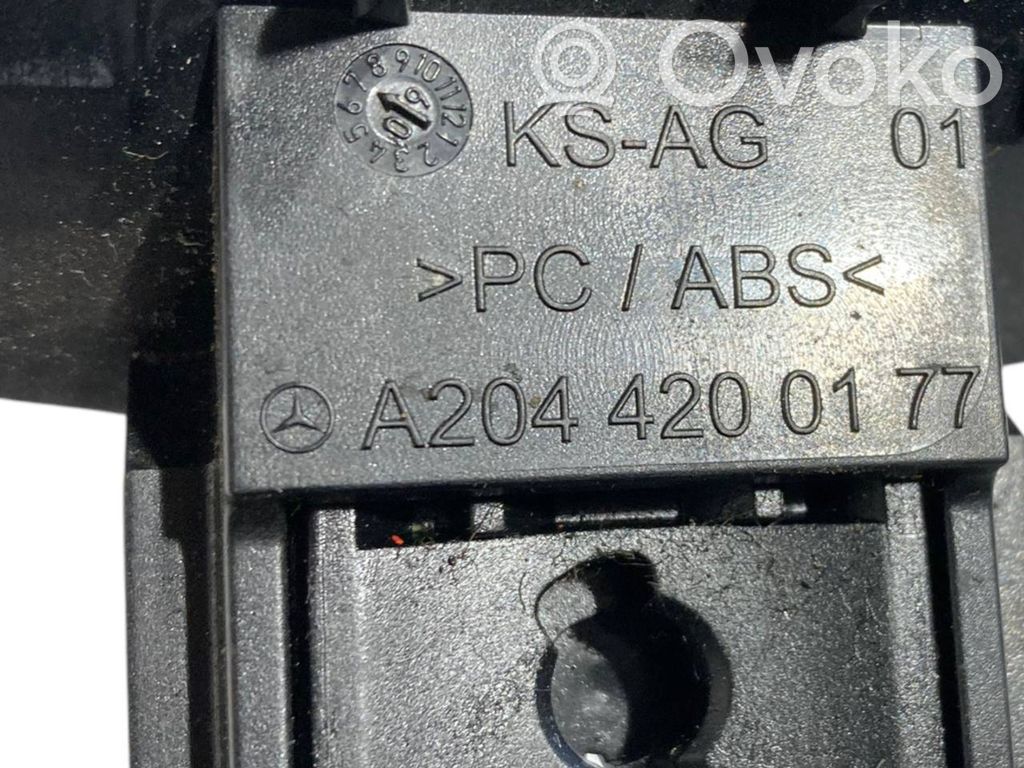 Handbrake release handle