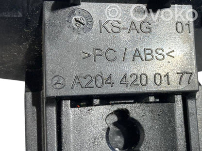 Handbrake release handle