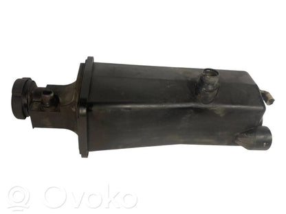 Dzesēšanas šķidruma izplešanās tvertne