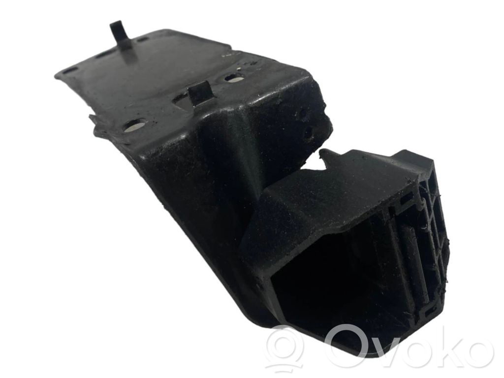 Radiatora (-u) turētājs / kronšteins