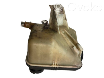 Coolant expansion tank