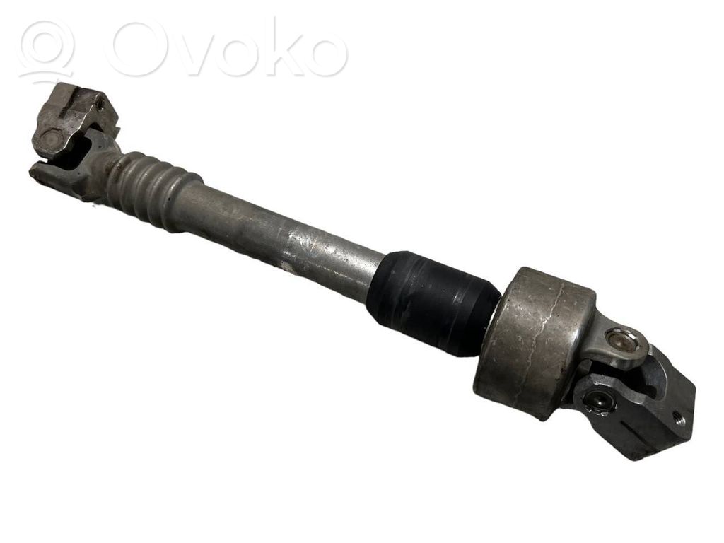 Stūresrata ass krustsavienojums